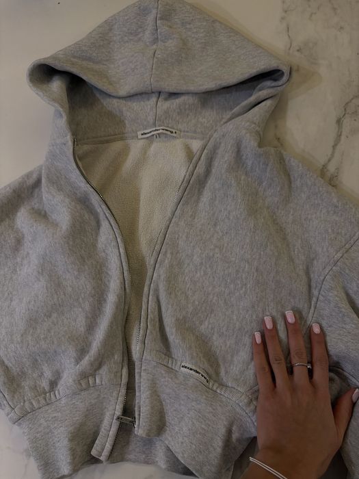 Анцунг Alexander Wang