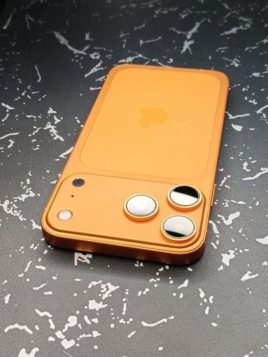 iPhone Xr  17 Pro qilngan