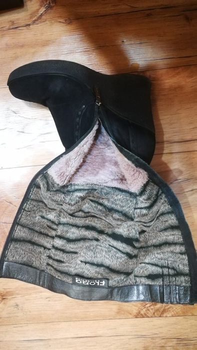 Продам сапоги демисезонные