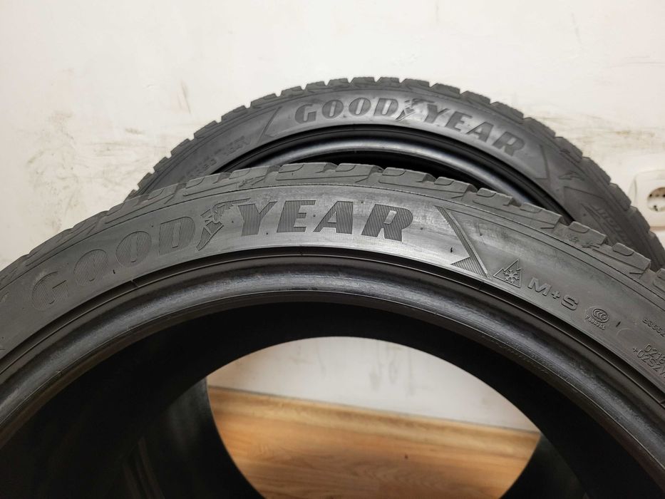 265/40/20 Goodyear / зимни гуми