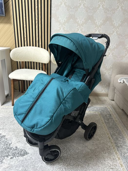 Продам коляску. В отличном состояний