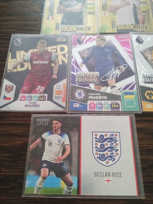 Карти Panini golden baller + други