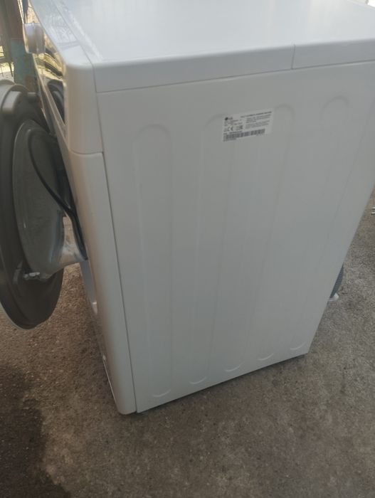 Mașină de spălat rufe 8 kg , LG -Direct Dreiv