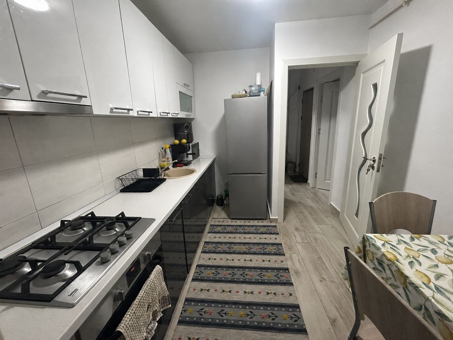 Apartament 1 camera decomandat Podul de fier Statia Pădurii