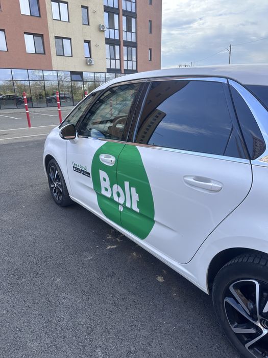 Inchirez Uber-Bolt in Iasi Citroen c4 2018 1,6 diesel