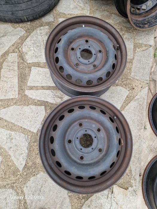 Ford 16 цола джанти за бус Перфектно състояние.. Замъка Ямбол.