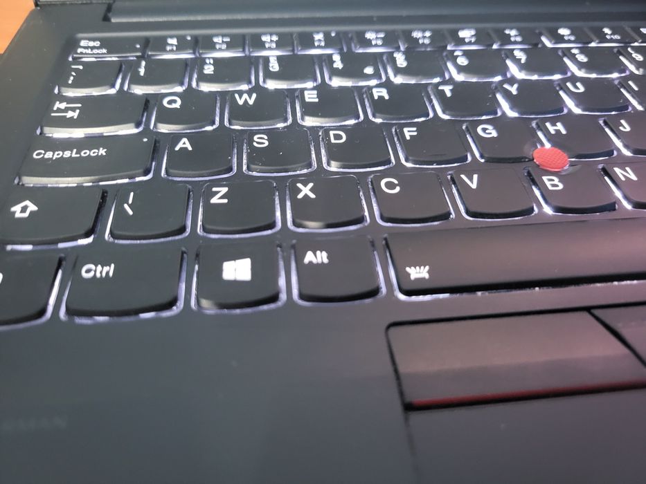 Lenovo E14 i7-10610u 16Gb/480ssd