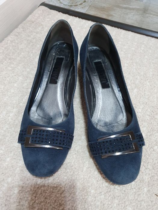 Женские замшевые туфли