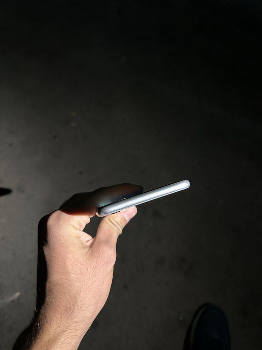 iPhone 6s Plus holati zor