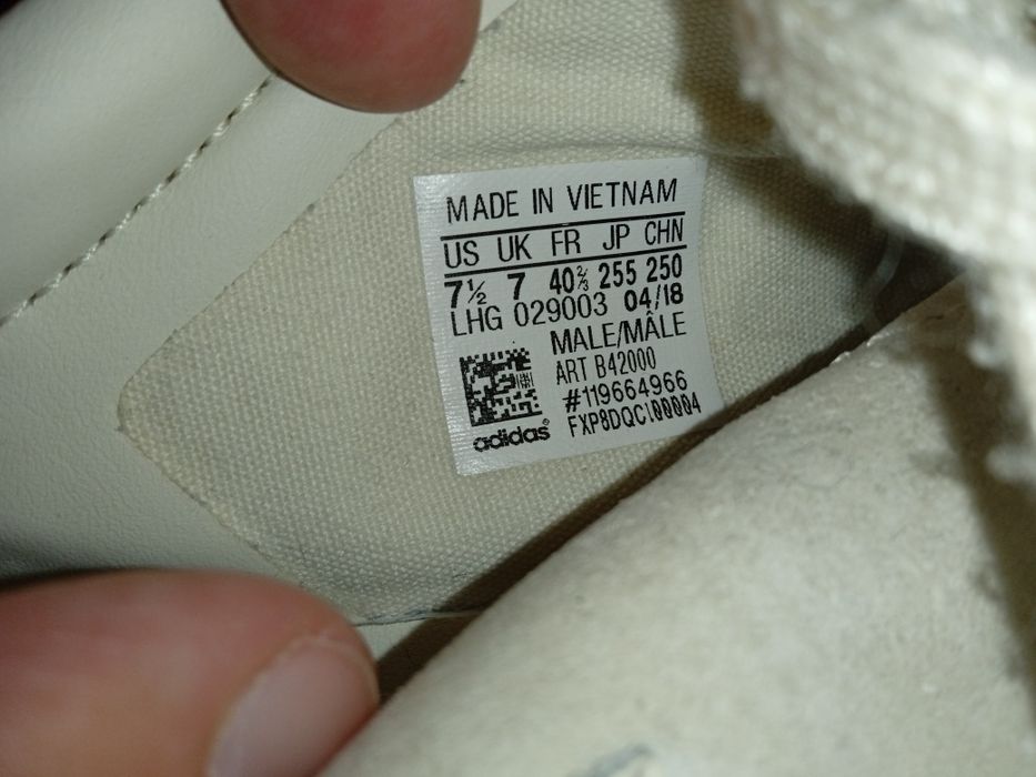 Нови маратонки ADIDAS, унисекс