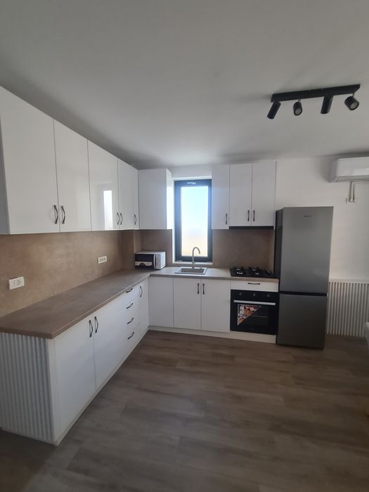 Închiriez apartament Drobeta Tr Severin