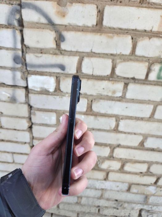 Айфон 15 black 128 gb