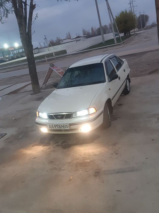 Nexia 1 sons bo'lib to'lashga.