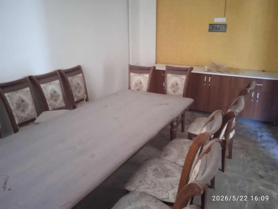 14 kishilik stol stul restoran va uy uchun kelishilgan holda beriladi