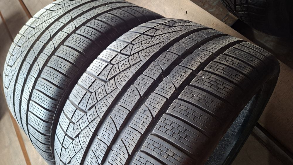 2buc 295 30 R19 Pirelli iarna M+S cauciucuri anvelope 19