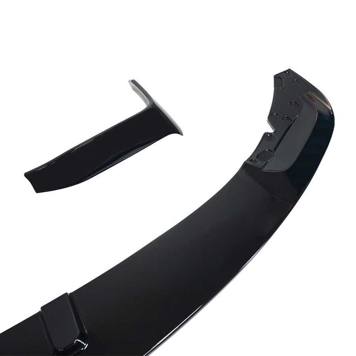Lip bara fata BMW bara Seria 4 F32 F33 F36 M4 F82 F83- Negru Lucios