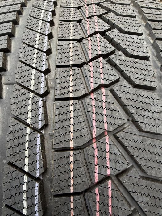 Anvelopa 285 30 22 continental iarna noua 2023