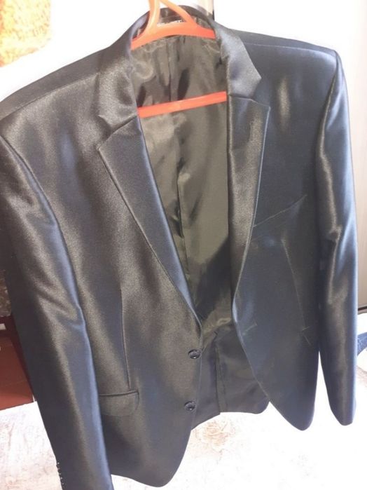 Ветровка для подростков