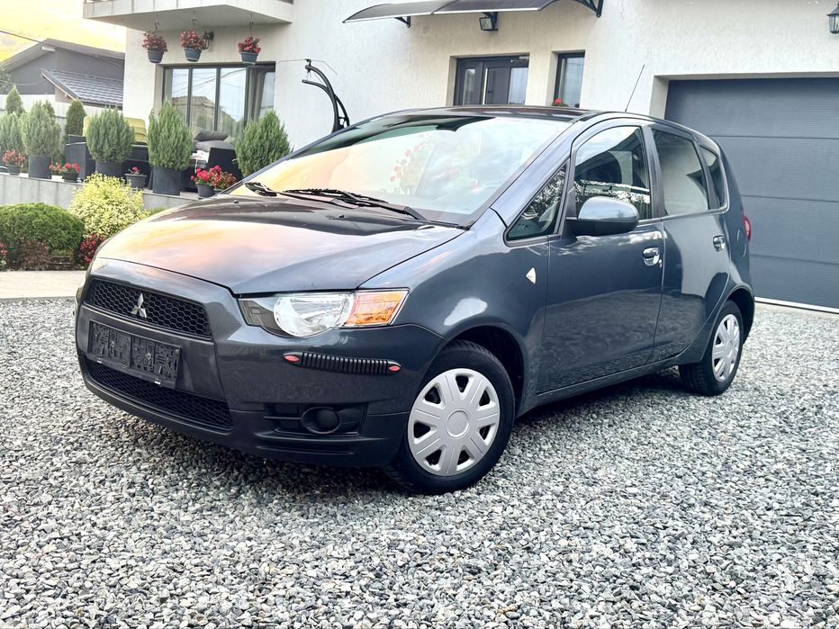 Mitsubishi Colt 1,3 benzina  MPI AT Invite AUTOMAT