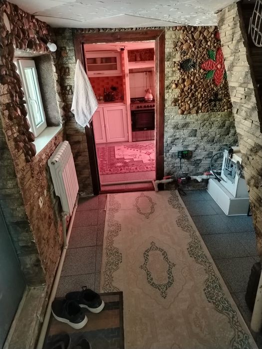 Дом 4 комнатный частный