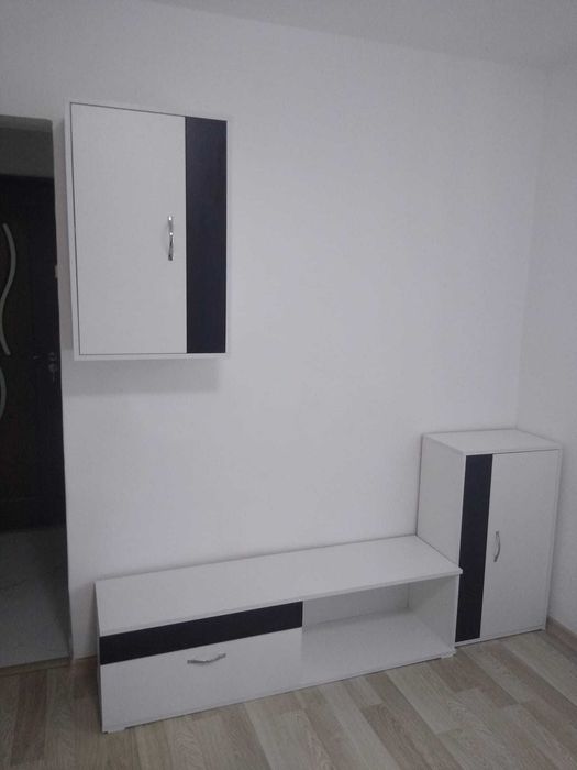 Apartament cu 3 camere de închiriat pe Mărășești