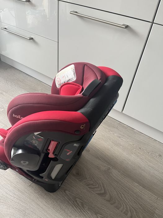 Joie Every Stage 0-36 Crunberry red