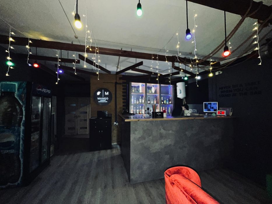 Лаунж бар в центре города