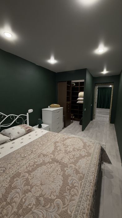 Сдается 2х комн квартира