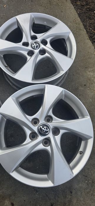 Jante aliaj toyota pe 17
