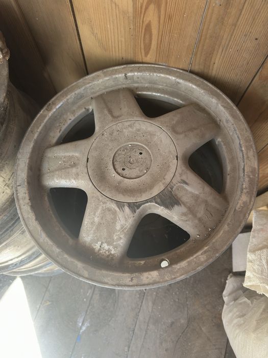 Продам диски 4шт.