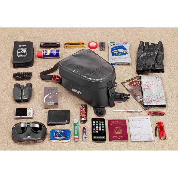 Чанта за резервоар на мотоциклет GIVI GRT716