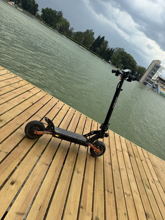 Електрическа тротинетка kukirin G2 Pro 2025