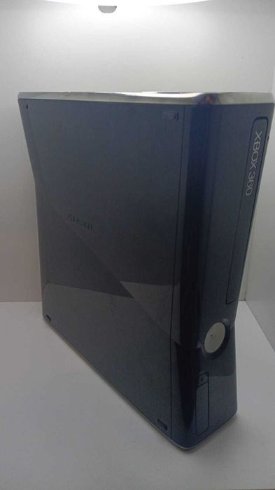 Consola XBOX 360S 250GB - 011