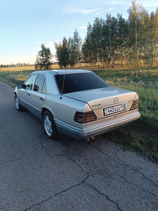 Продам Мерседес W124