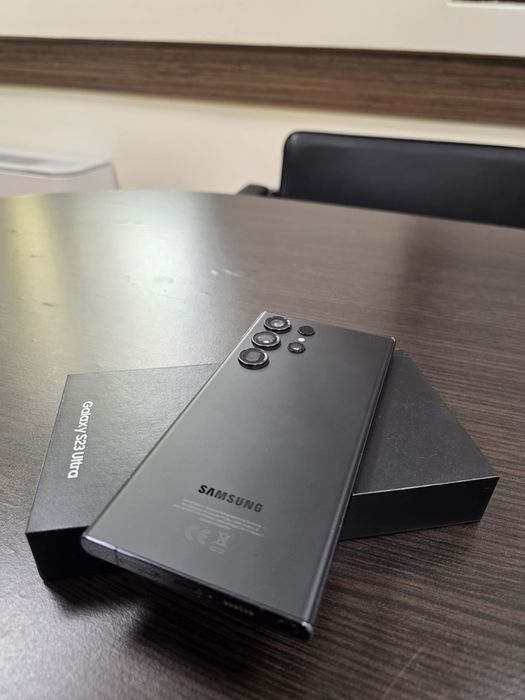 Продам Samsung S23 Ultra, Phantom Black