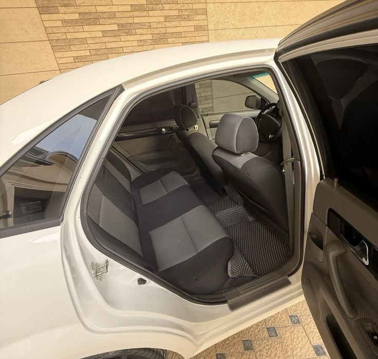 Chevrolet Lacetti / Gentra 2018 — 3