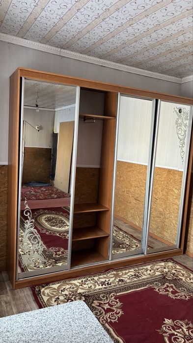 Продам шкаф-купе