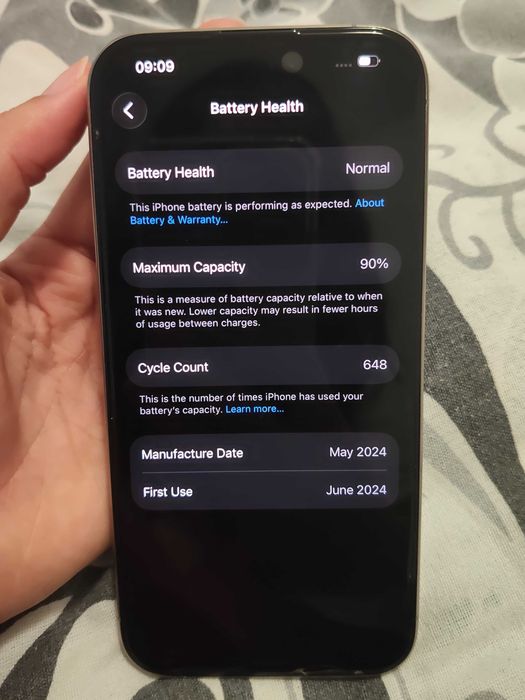 iPhone 15 pro / 256 GB