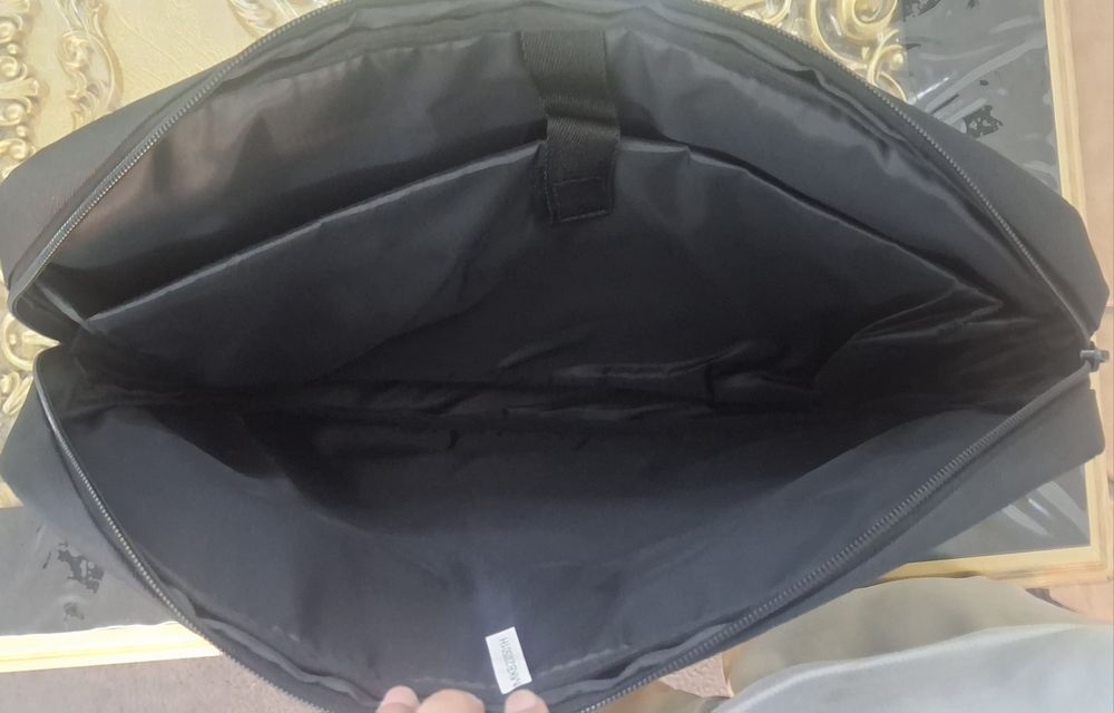 Noutbuk sumkasi: yangi (hp brend)