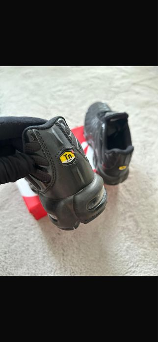 Nike Tn Air Max Triple Black Full Box Calitate Premium