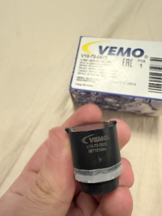 Senzor parcare VEMO  gama VAG