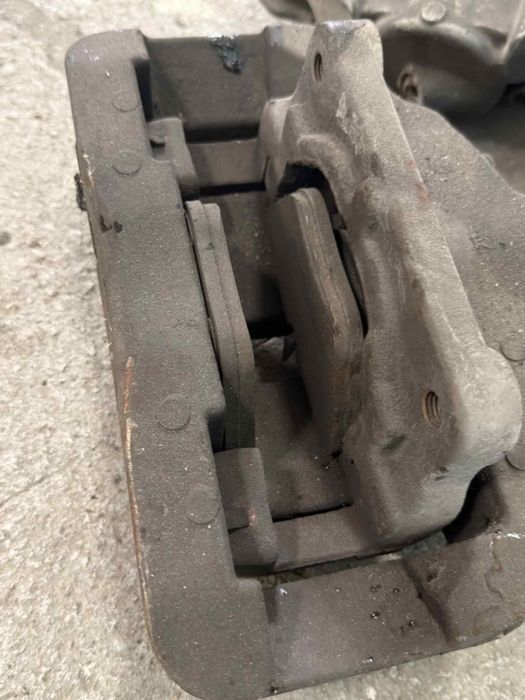 Спирачни апарати и Дискове BMW E60 545i