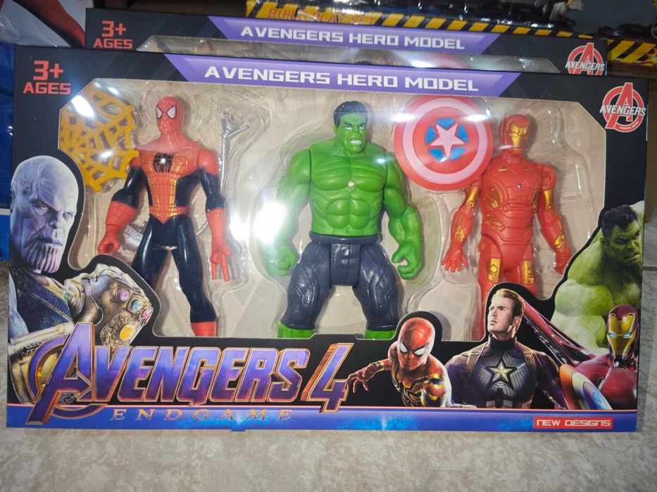 Комплект фигурки Avengers, С оръжие, Спайдърмен, Хълк, Iron Man