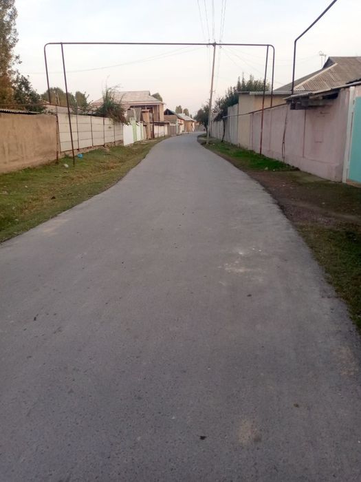 Yer uchaskasi sotiladi Toshkent viloyati Toʻytepada