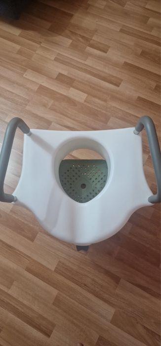 Насадка на унитаз