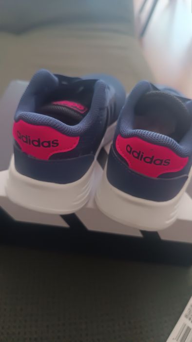 Нови маратонки 23 номер