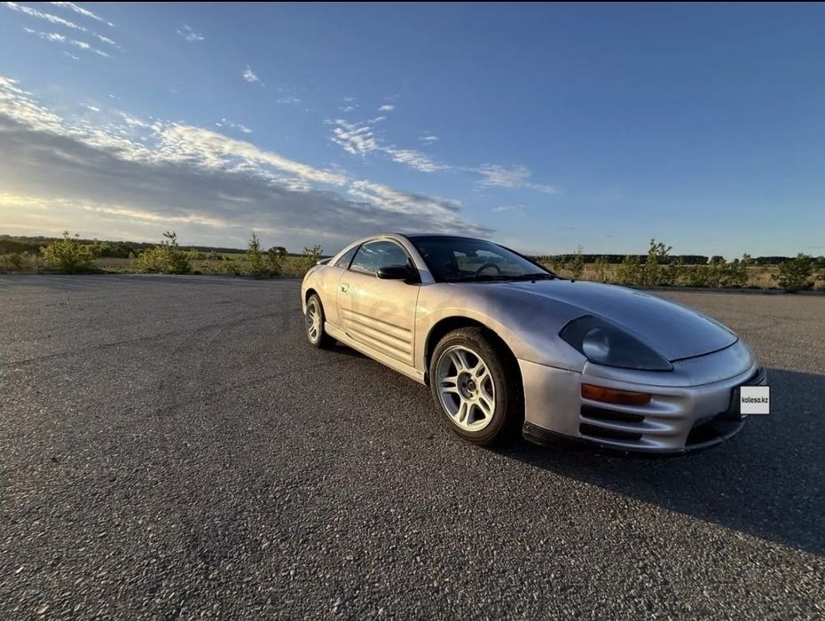 Продам  mitsubishi eclipse 2000