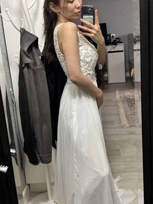 Платье вечернее узату белое