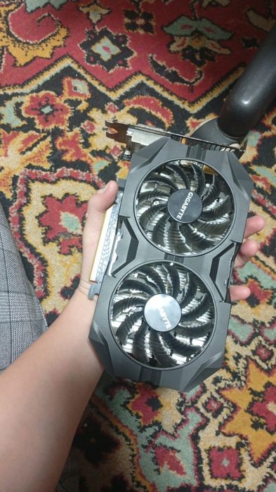 Продаю GTX950 на 2 Гб есть обмен