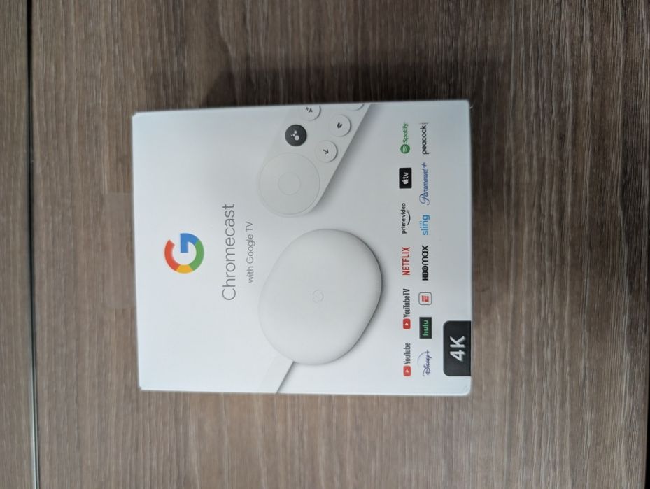 Мултимедиен плейър Google - Chromecast With Google TV, 4K UHD, бял